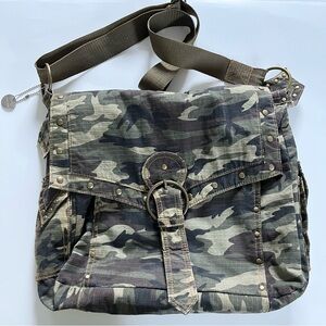 Vintage Y2K Camo Messenger Bag